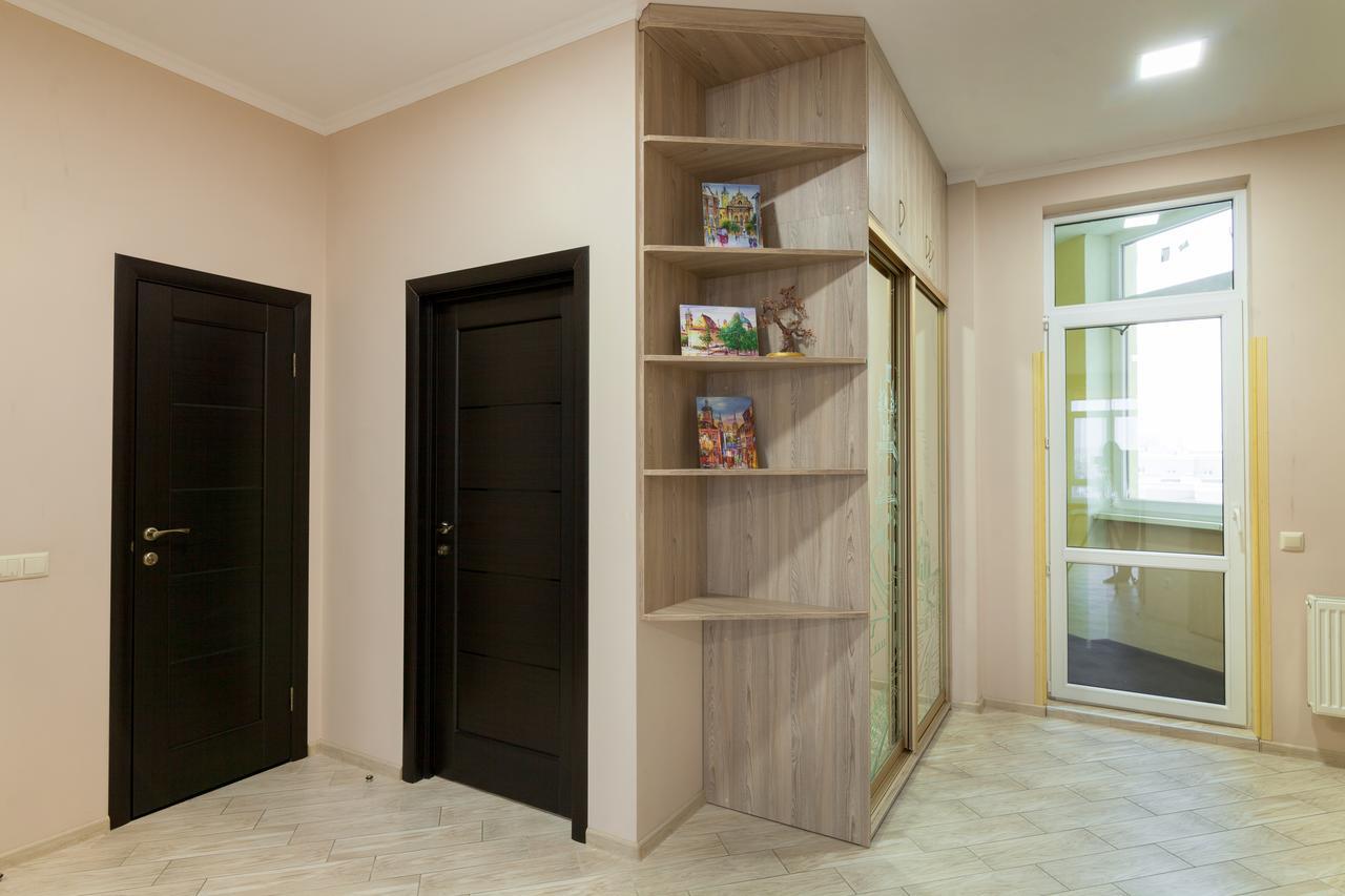 Lux Apart Lviv Apartments Ngoại thất bức ảnh