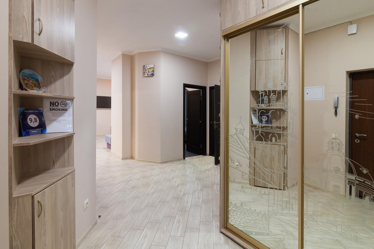 Lux Apart Lviv Apartments Ngoại thất bức ảnh